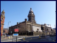 Skylines and views of Leeds 20 - Town Hall, Victoria Square